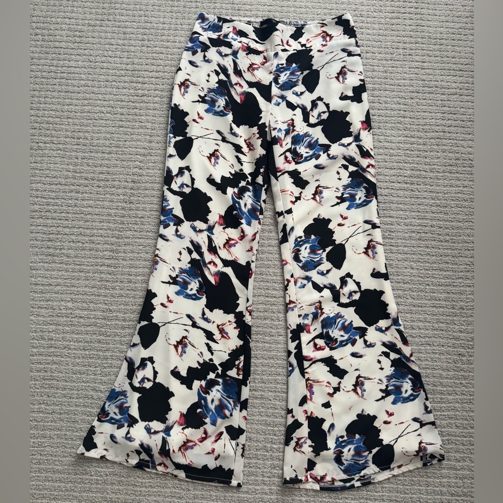 Aqua women’s size small Floral Flared Pants - Blue and Black, elastic waist